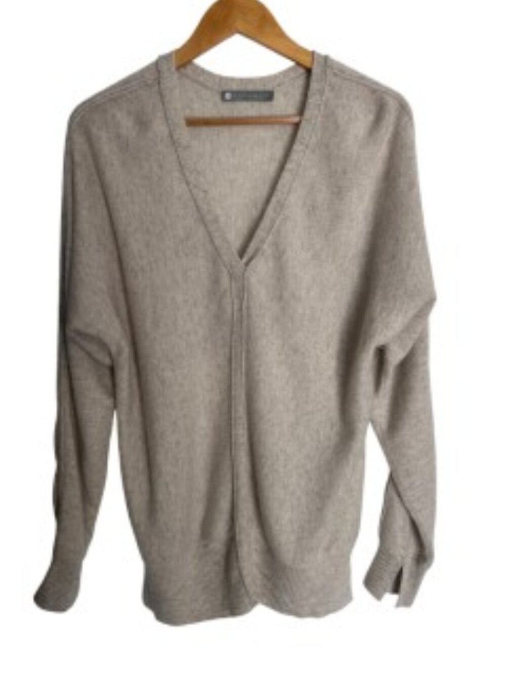 InCashmere Oatmeal Heather V-Neck Sweater Large